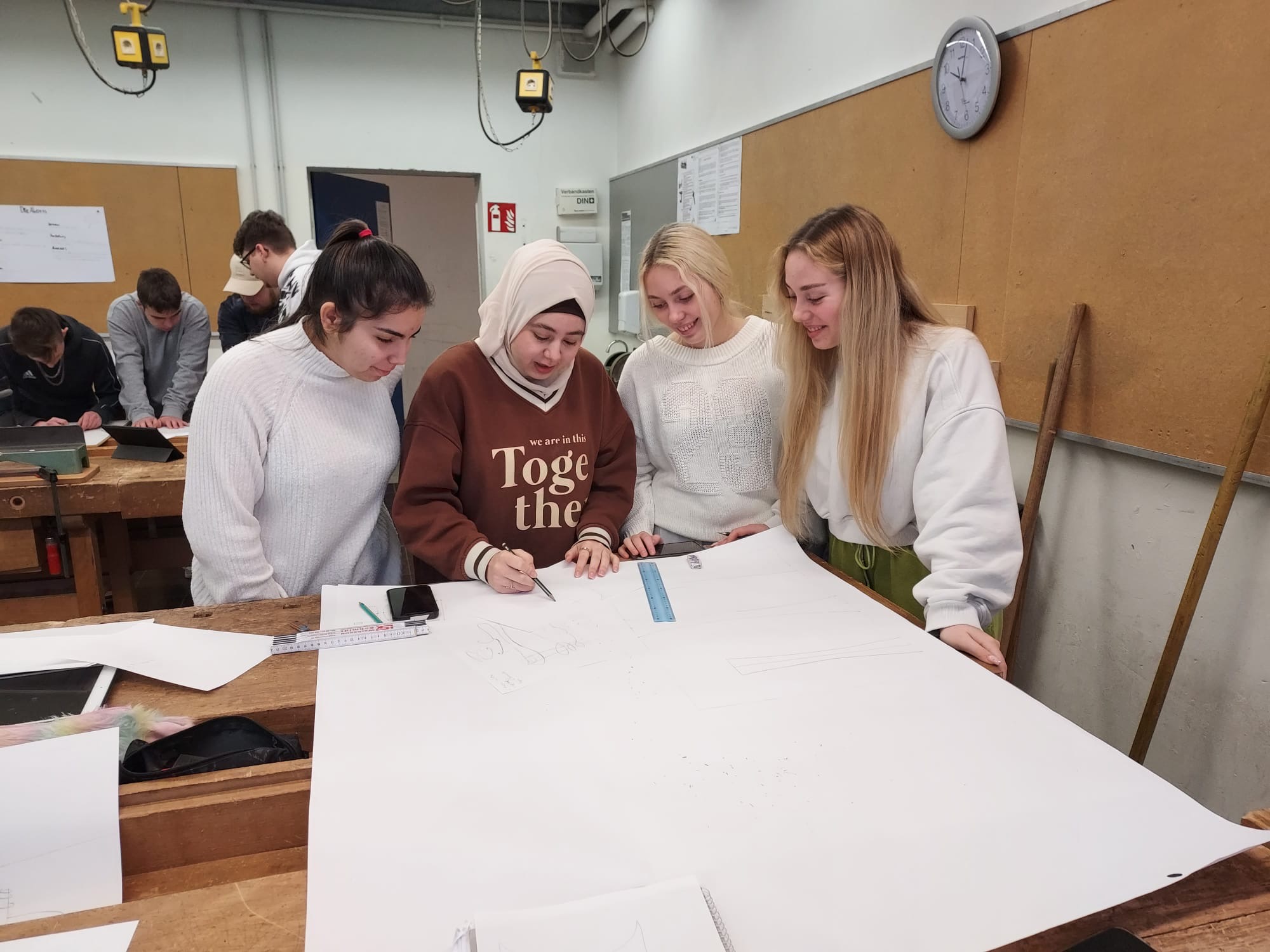 55ffb4f0-6d3d-4680-aae4-6e10f3513983